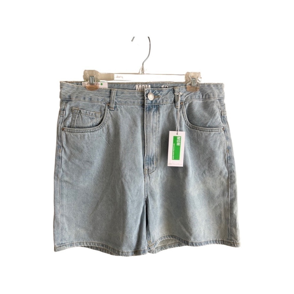 NWT Mom Shorts Ultra High Washed Off Size 13